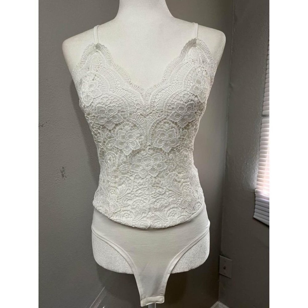 Polly Esther lace fairy style v neck bodysuit size small